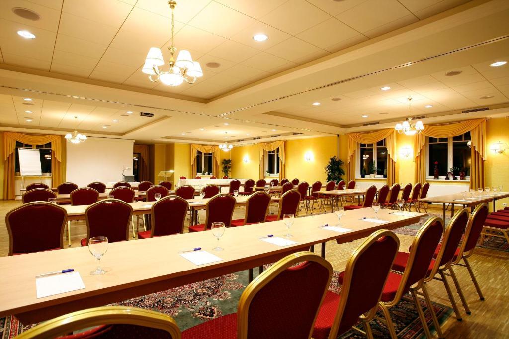 Seehotel Ecktannen Waren  Luaran gambar